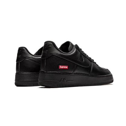 Nike Air Force 1 Low Supreme Black