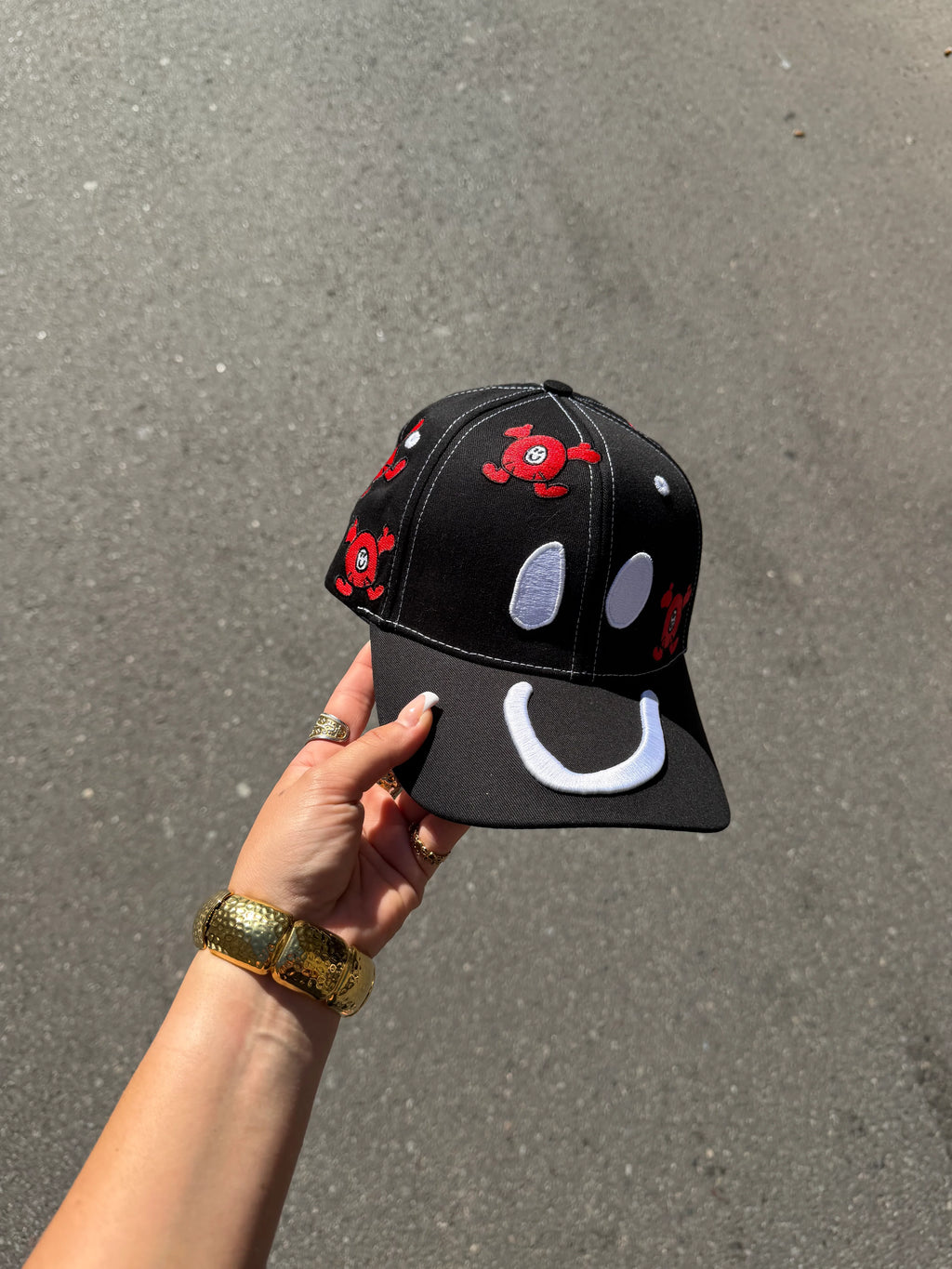 NEVER BEEN Red Logo Cap