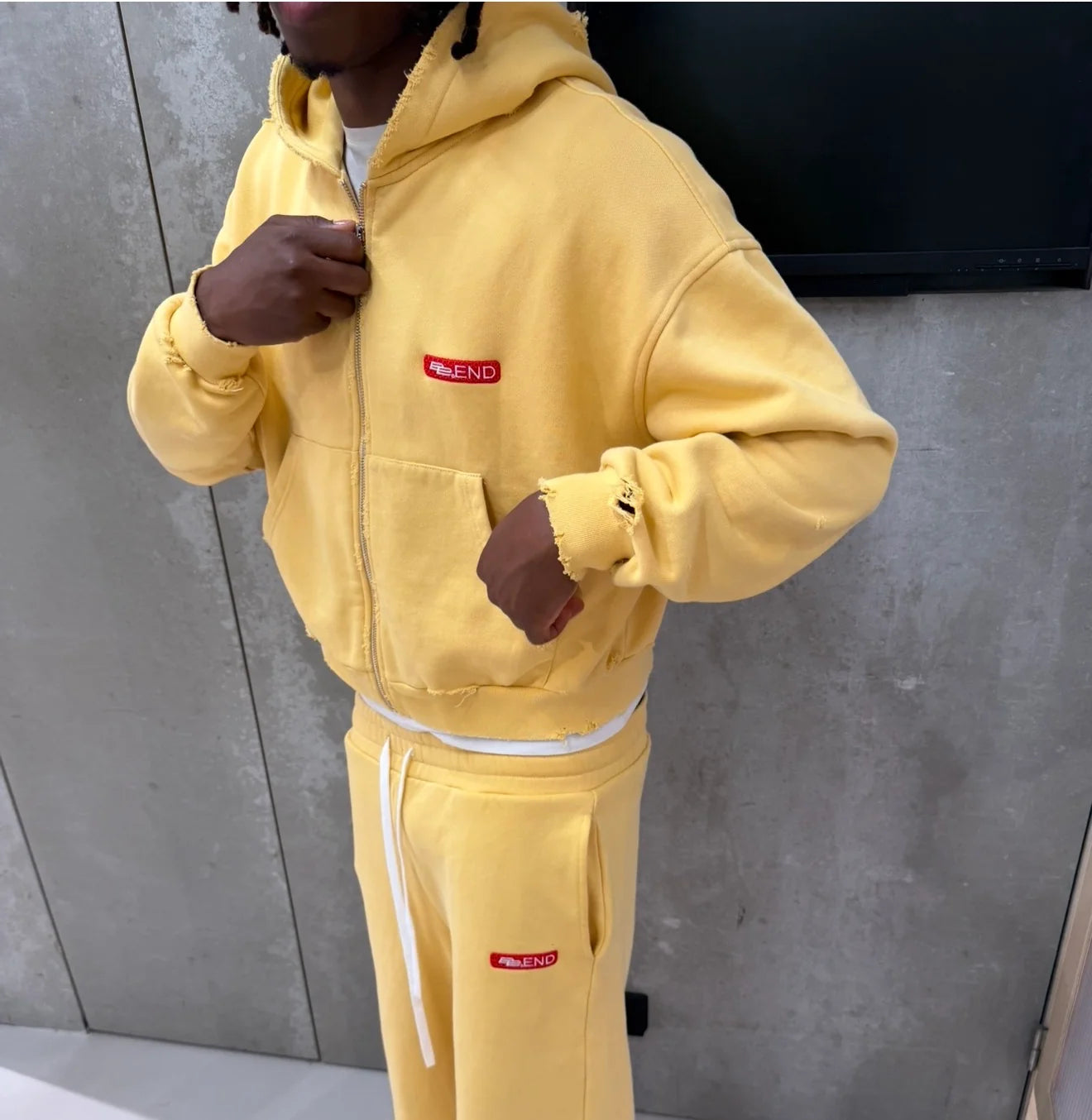 BORN BY END Oversized Crop Zip Up Yellow