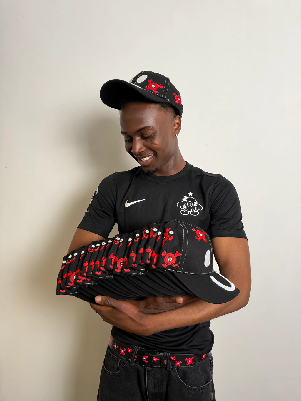 NEVER BEEN Red Logo Cap