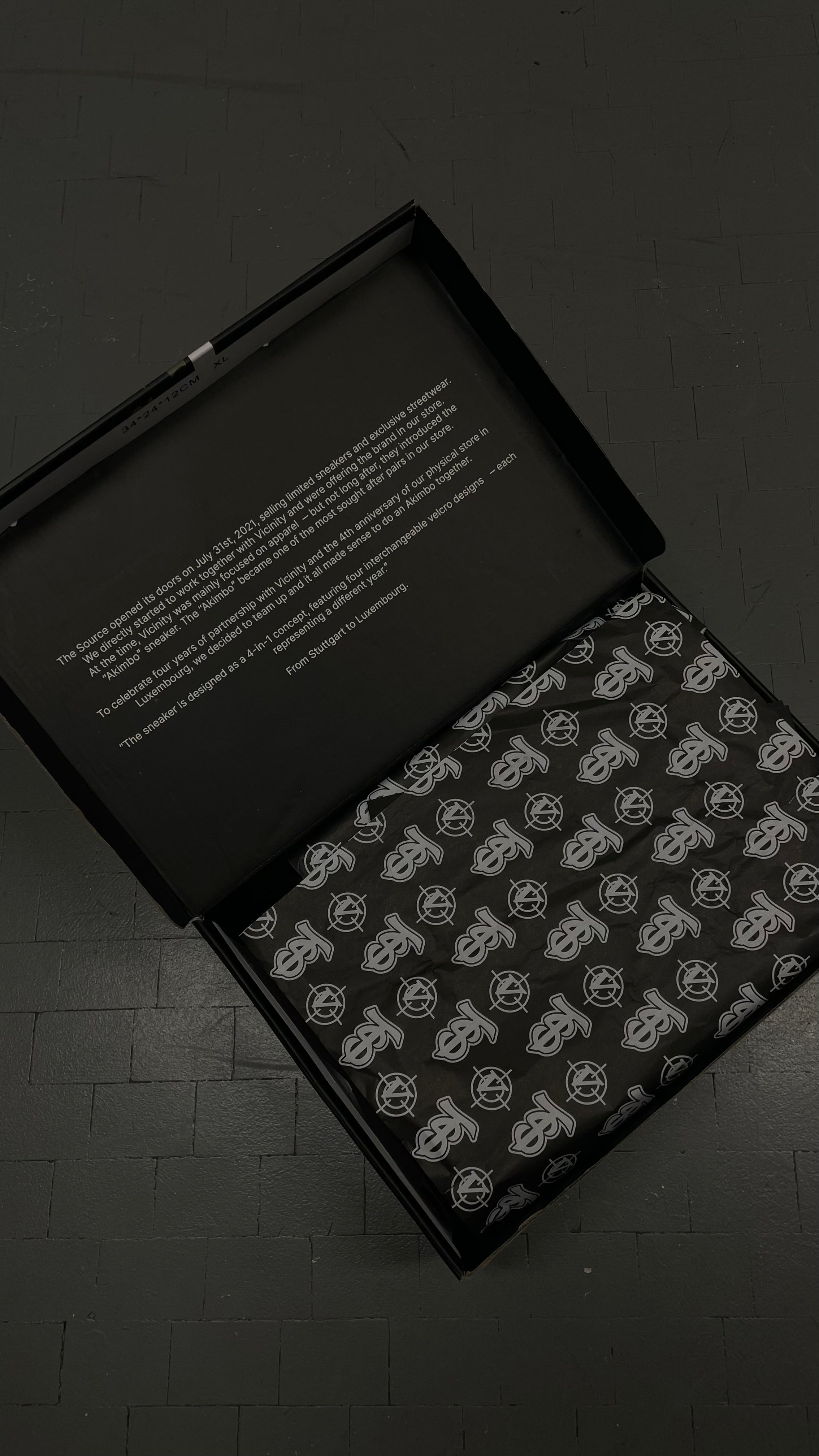 THE SOURCE x VICINITY Akimbo Lows 4th Anniversary Pack