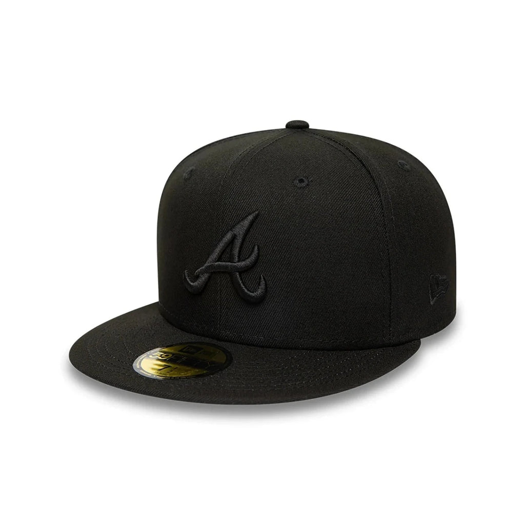 NEW ERA Atlanta Braves MLB Black on Black 59FIFTY Fitted Cap