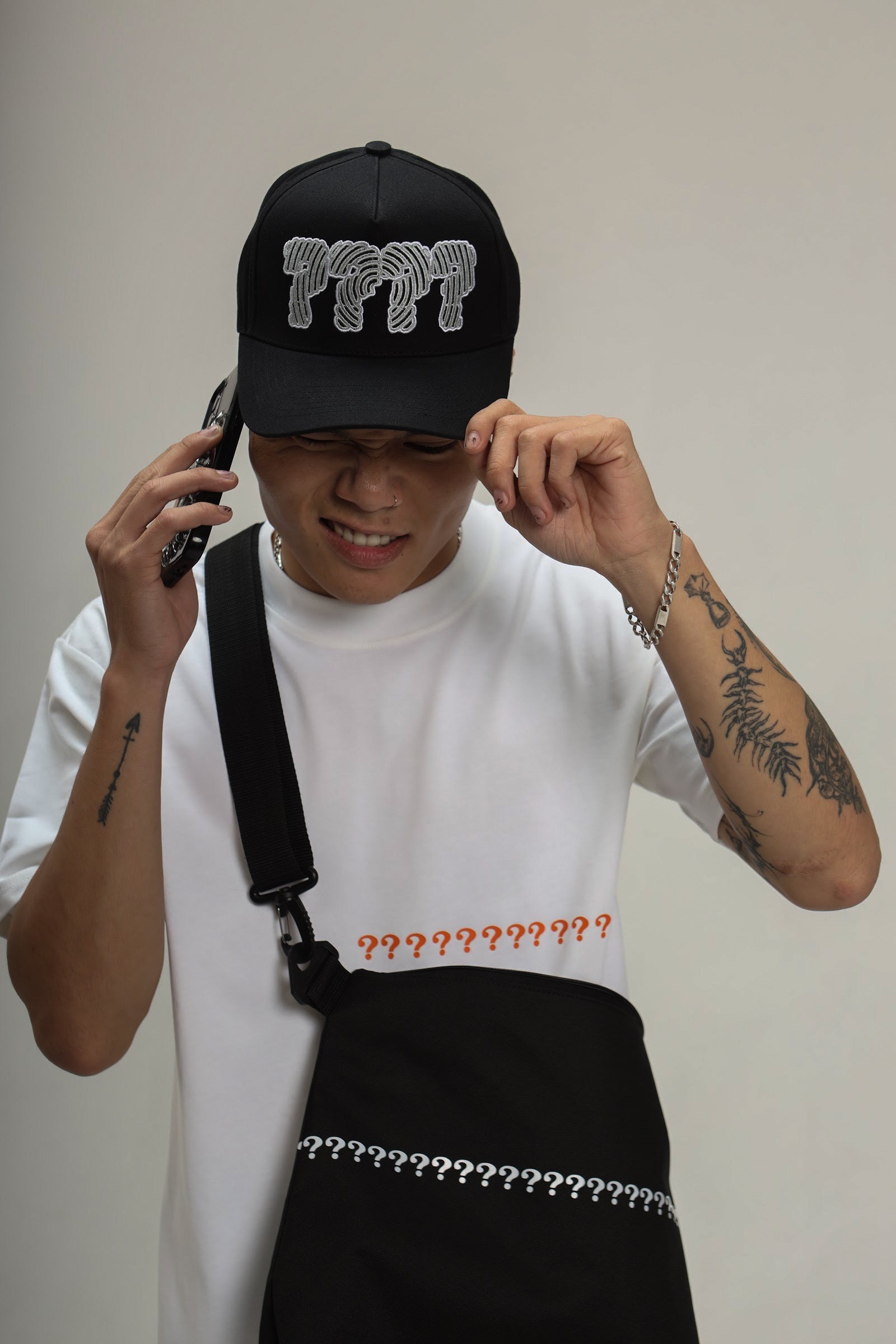 NO SIGNAL ? Digital Cap Black