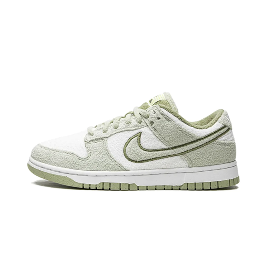 Nike Dunk Low SE Fleece Pack Honeydew (W)