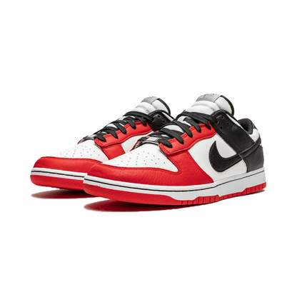 Nike Dunk Low NBA Chicago