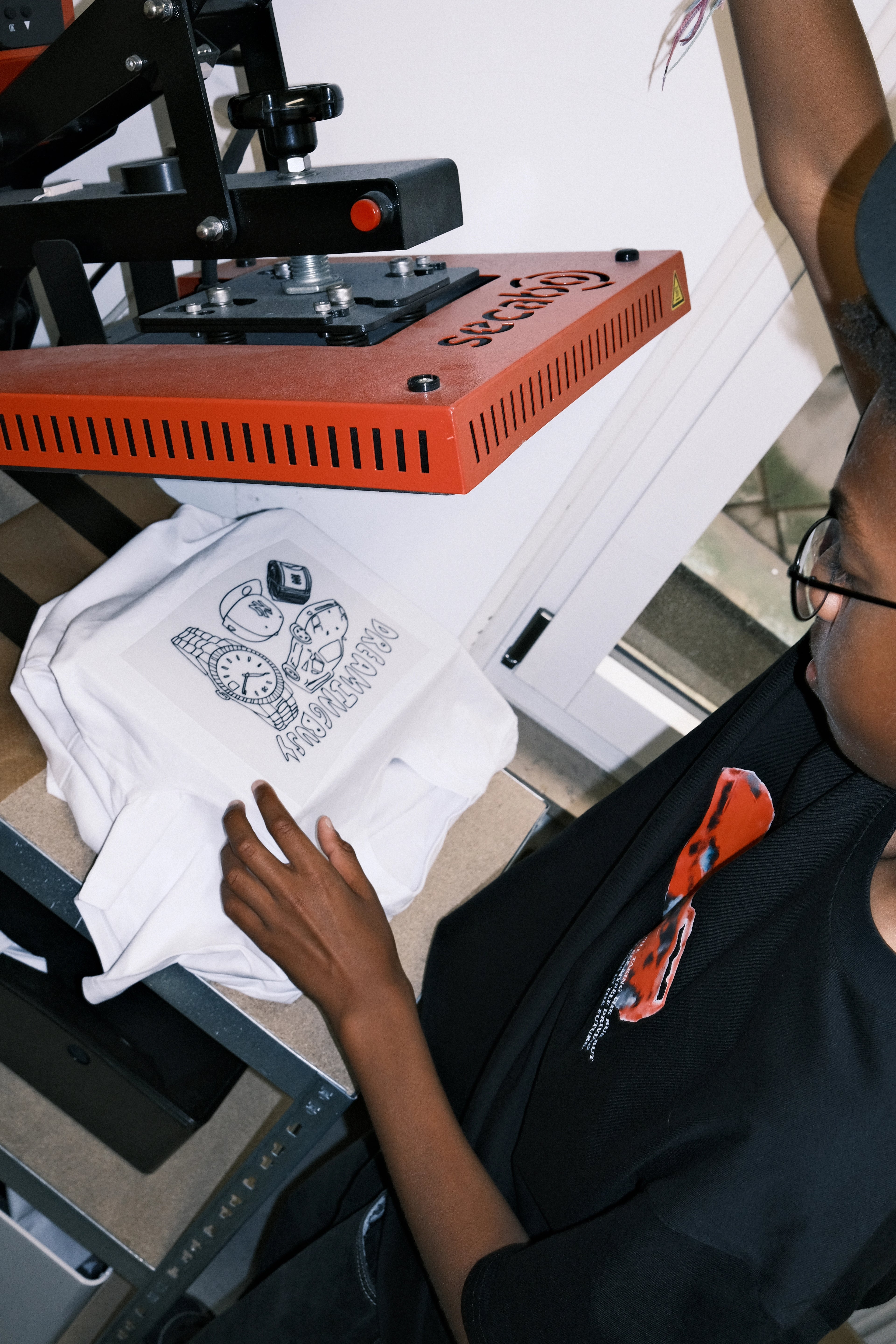 DREAMINGBUSY Materialistic Dreams Sketch T-Shirt White