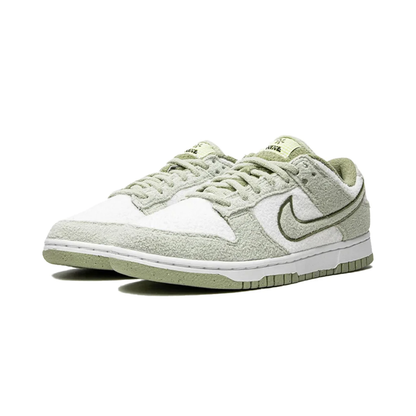 Nike Dunk Low SE Fleece Pack Honeydew (W)