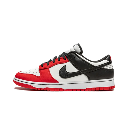 Nike Dunk Low NBA Chicago