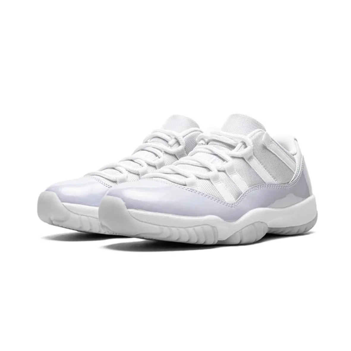 Jordan 11 Retro Low Pure Violet (W)