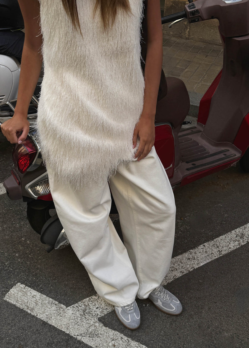 ALOHAS Rife Grey Leather Sneakers