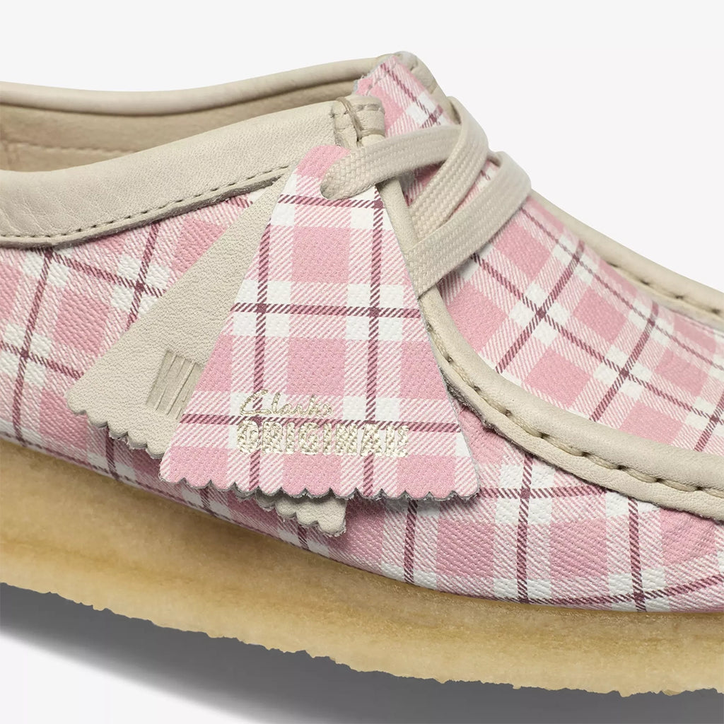 CLARKS ORIGINALS Wallabee Pink Check (W) 26185614