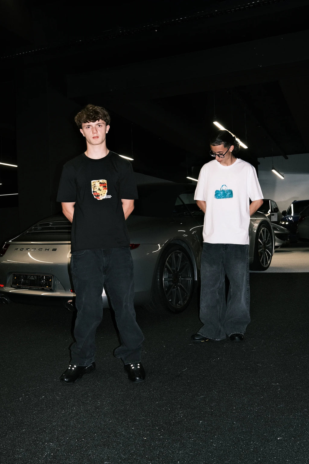 DREAMINGBUSY Blurry Fast Car Logo T-Shirt Black