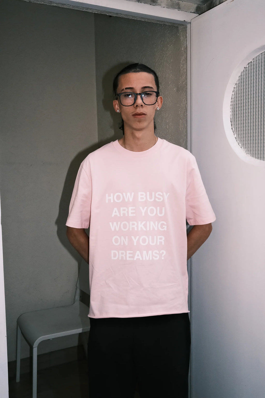 DREAMINGBUSY How Busy Helvetica T-Shirt Bubble Gum
