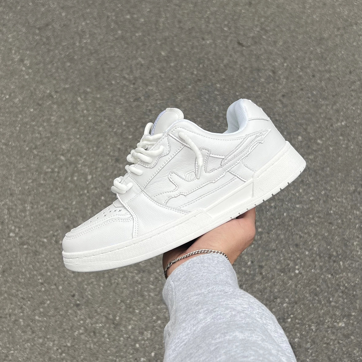 LOST BOYS ARCHIVES Cloud White Lows