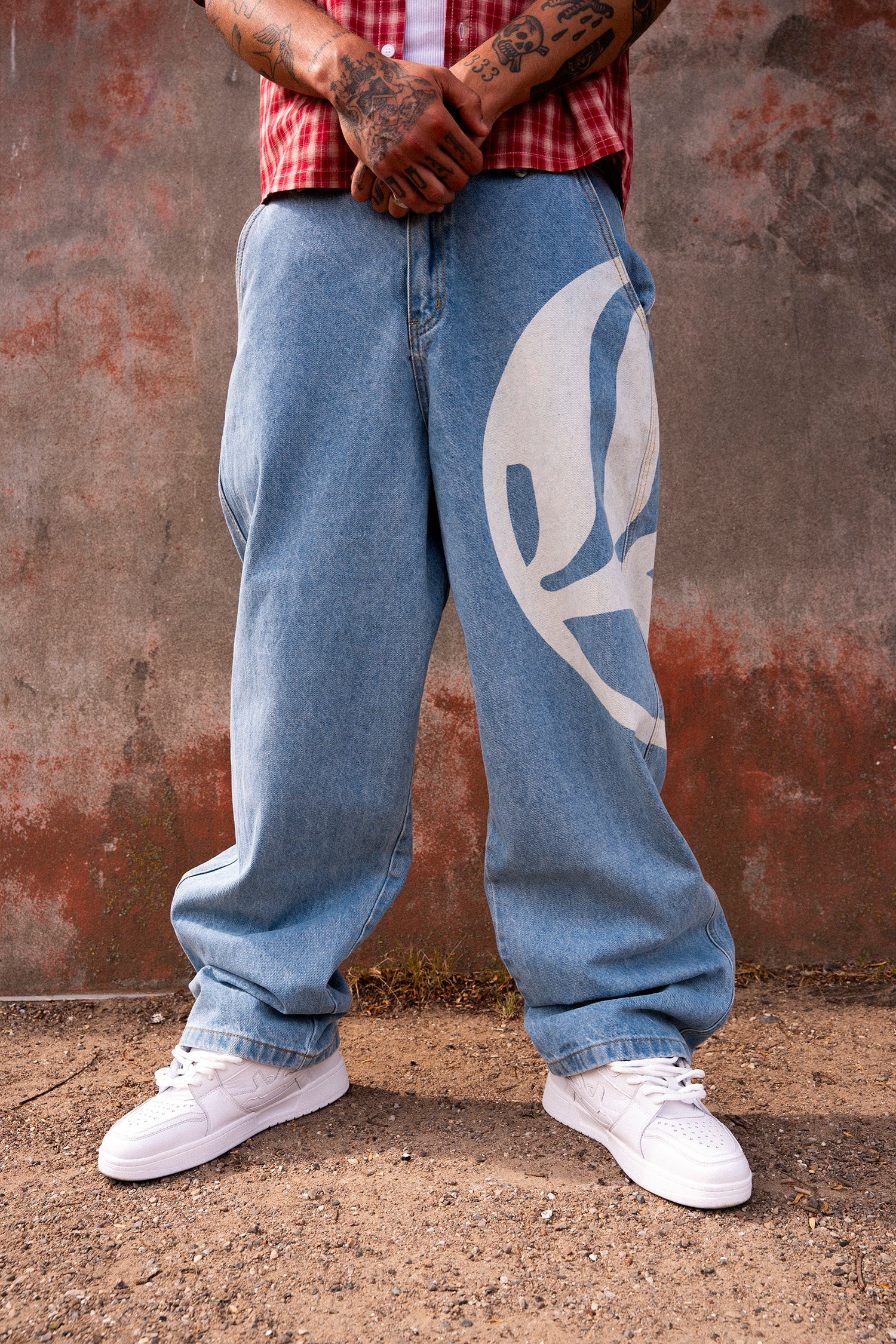 LOST BOYS ARCHIVES Logo Denim Jeans Light Blue