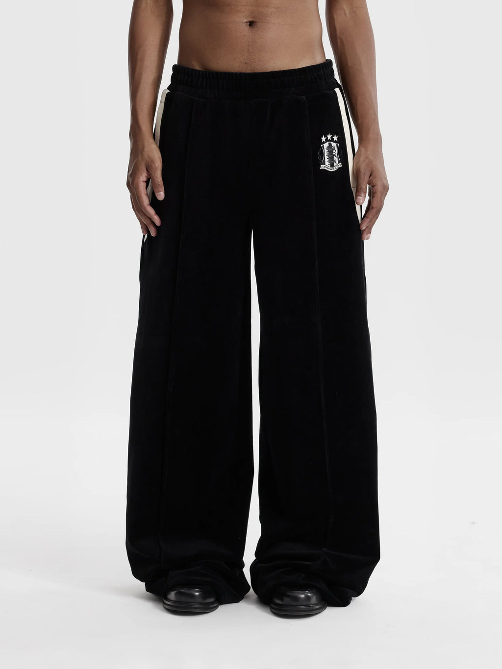 MOONLIGHT MANSION Ocobhrk Velvet Pants Black