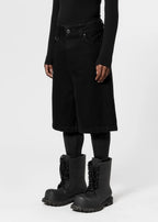 MOONLIGHT MANSION Silhouette Jorts Black
