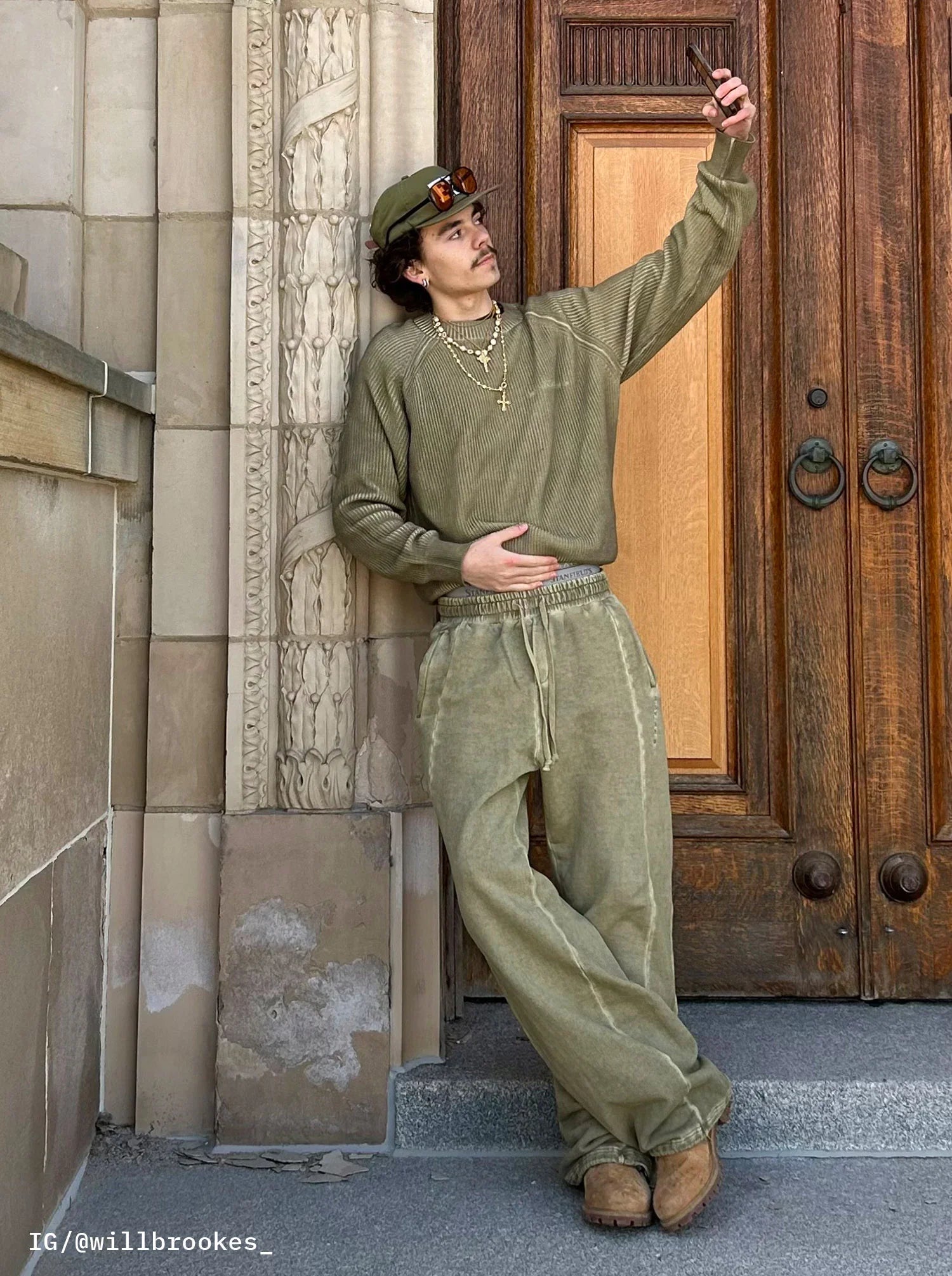 MOONLIGHT MANSION Washed Line Sweatpants Desert Yellow