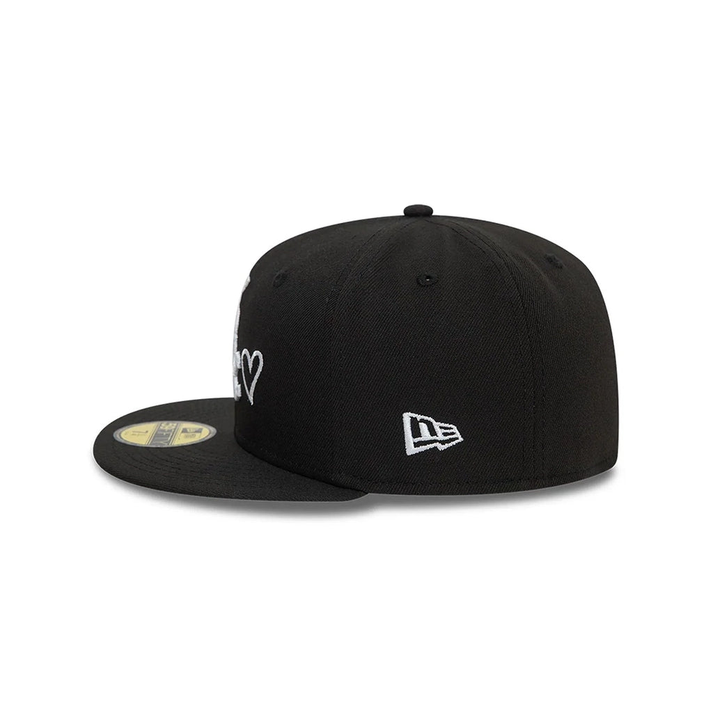 NEW ERA Chicago White Sox Black White Heart Icon 59FIFTY Fitted Cap 60943444