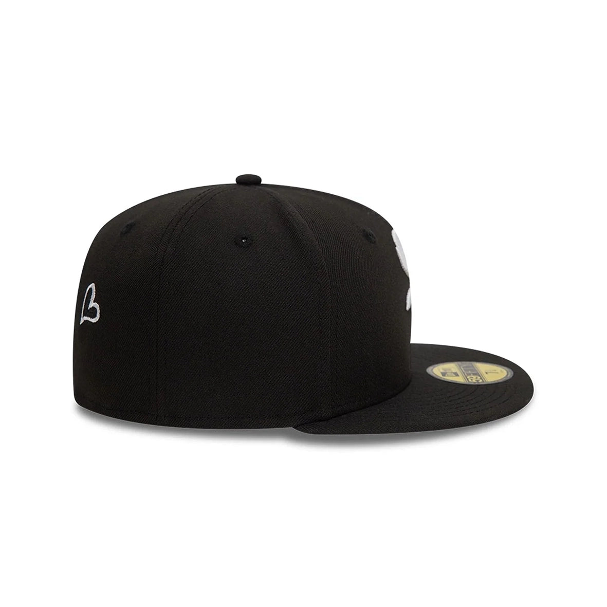 NEW ERA Chicago White Sox Black White Heart Icon 59FIFTY Fitted Cap 60943444