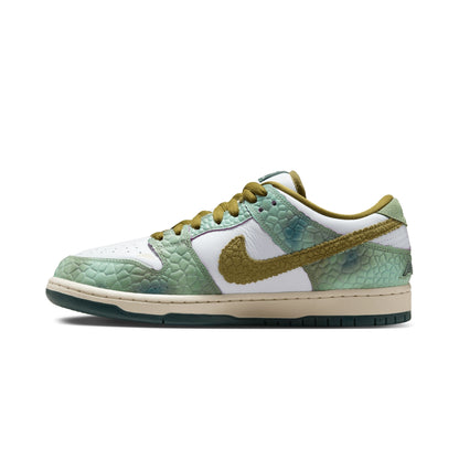 Nike SB Dunk Low Alexis Sablone Chameleon