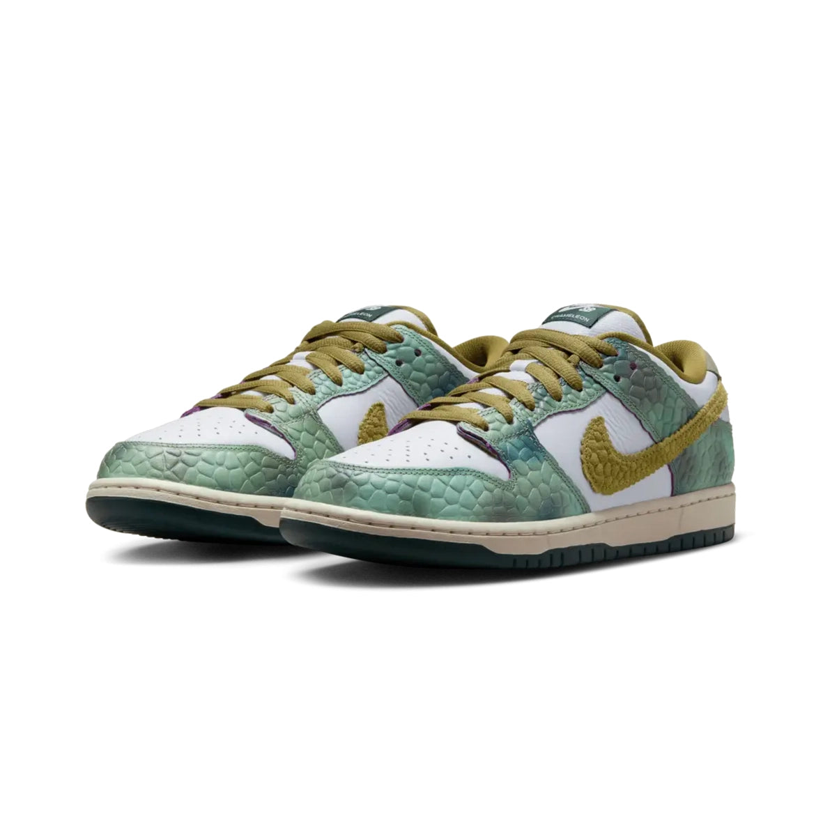 Nike SB Dunk Low Alexis Sablone Chameleon