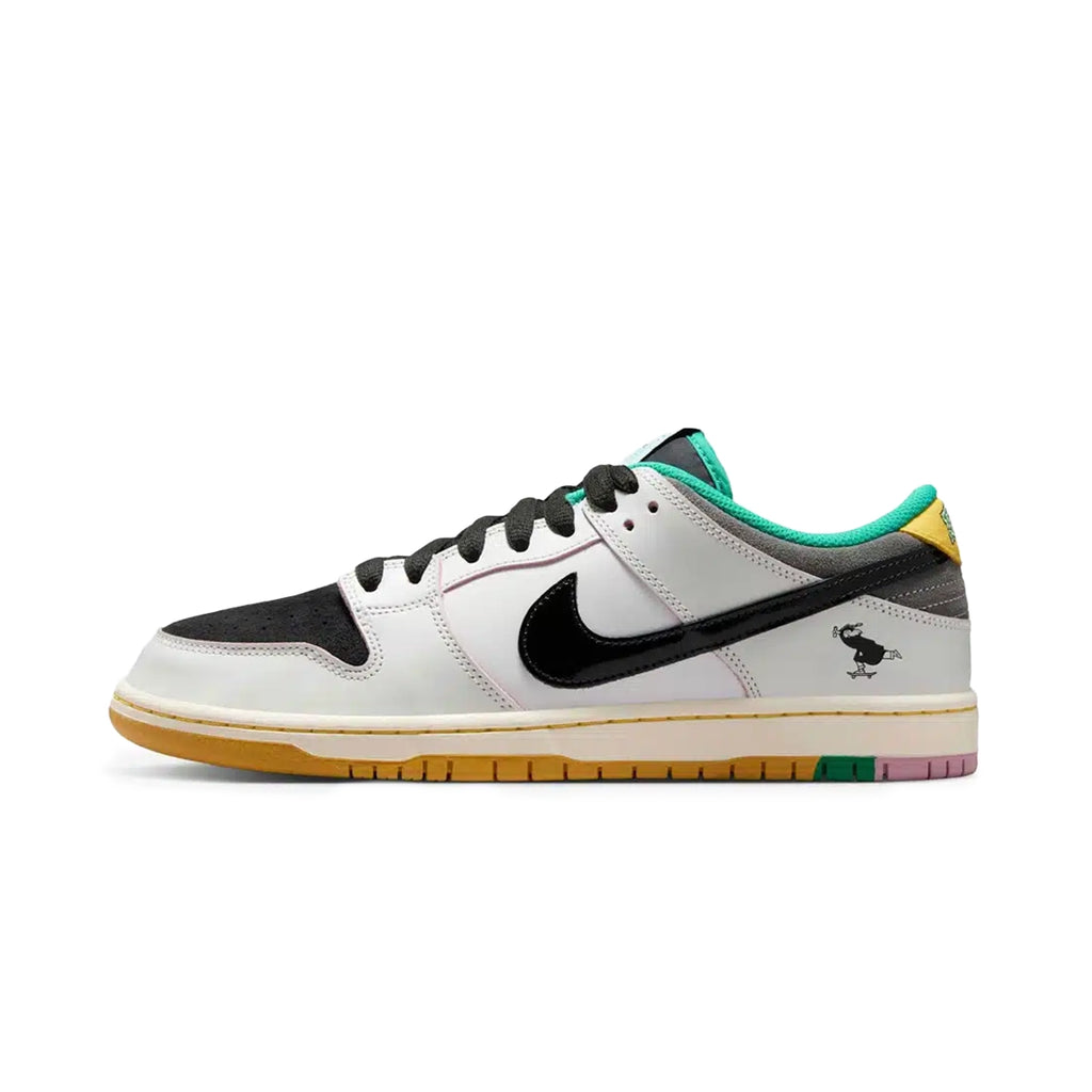 Nike SB Dunk Low CSEF
