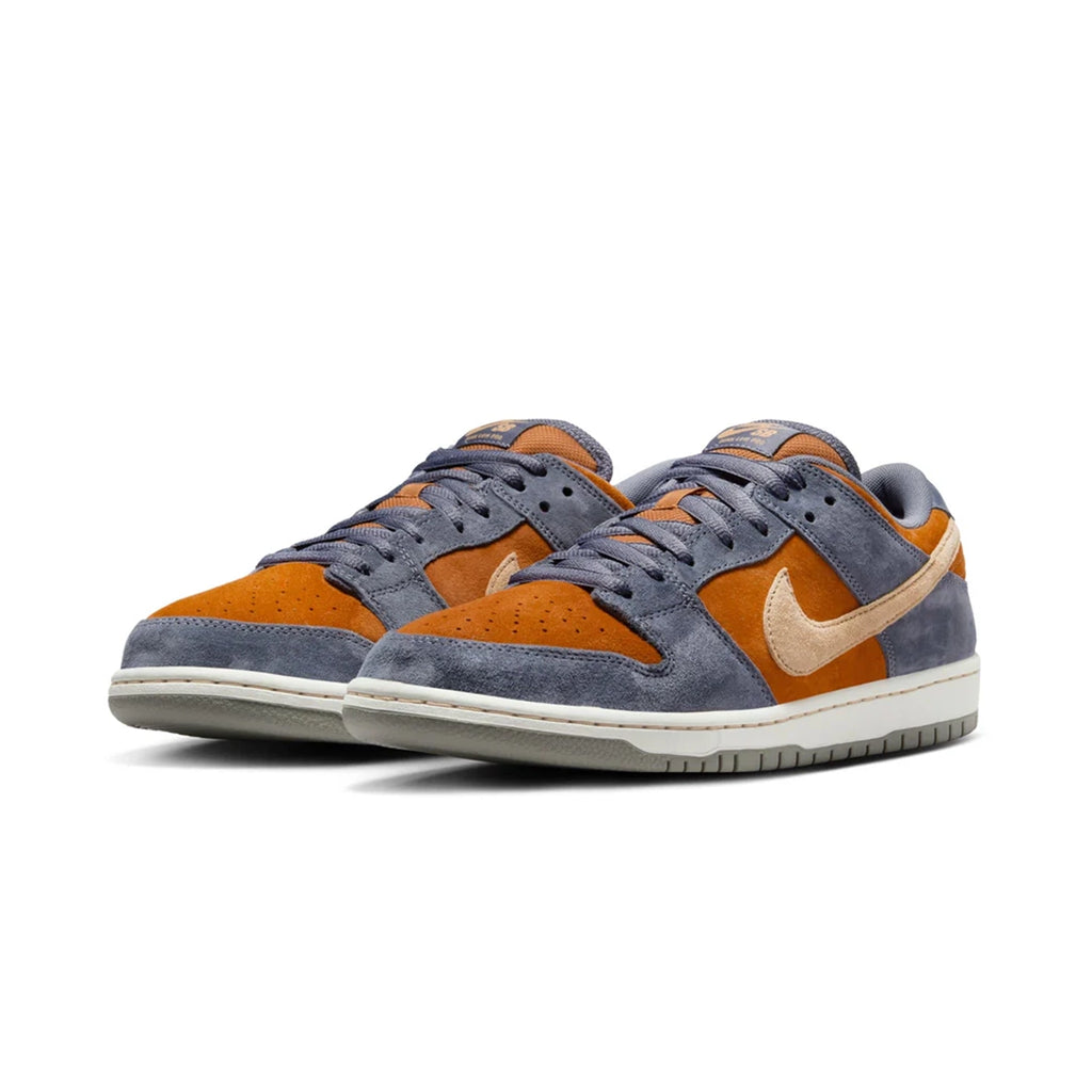 Nike SB Dunk Low Light Carbon Monarch