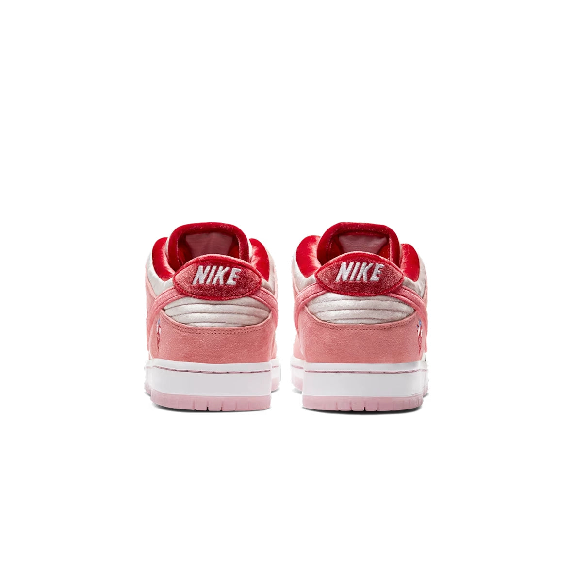 Nike SB Dunk Low Strangelove Skateboards CT2552-800