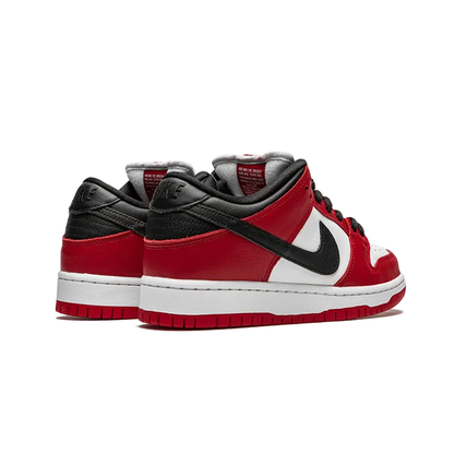 Nike SB Dunk Low Chicago