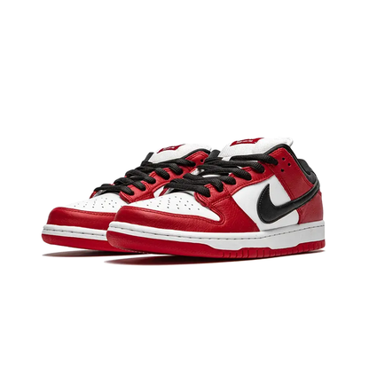 Nike SB Dunk Low Chicago