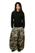 VEREYA Camo Textured Balloon Pants