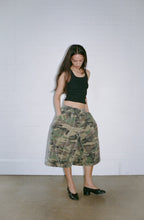 VEREYA Camo Textured Balloon Shorts