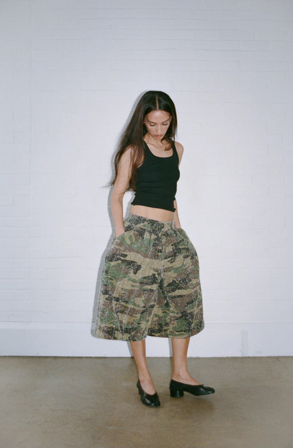 VEREYA Camo Textured Balloon Shorts