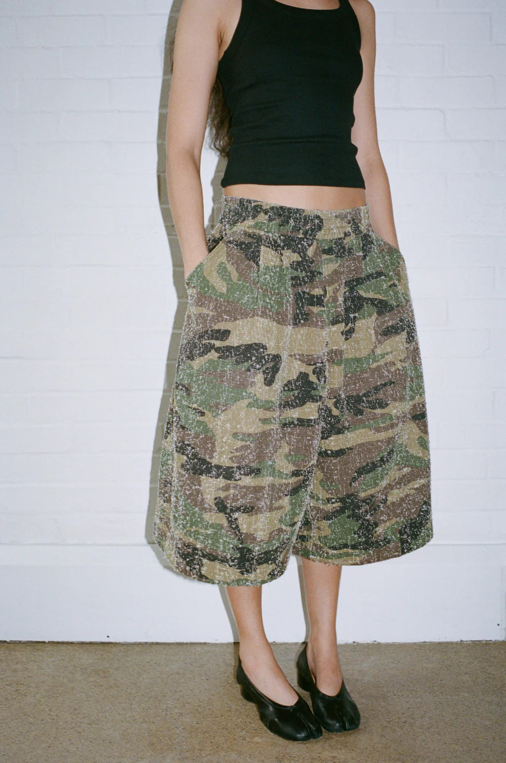 VEREYA Camo Textured Balloon Shorts