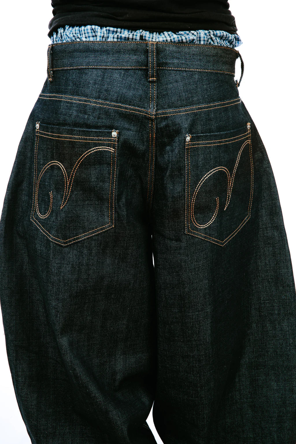 VEREYA Raw Denim