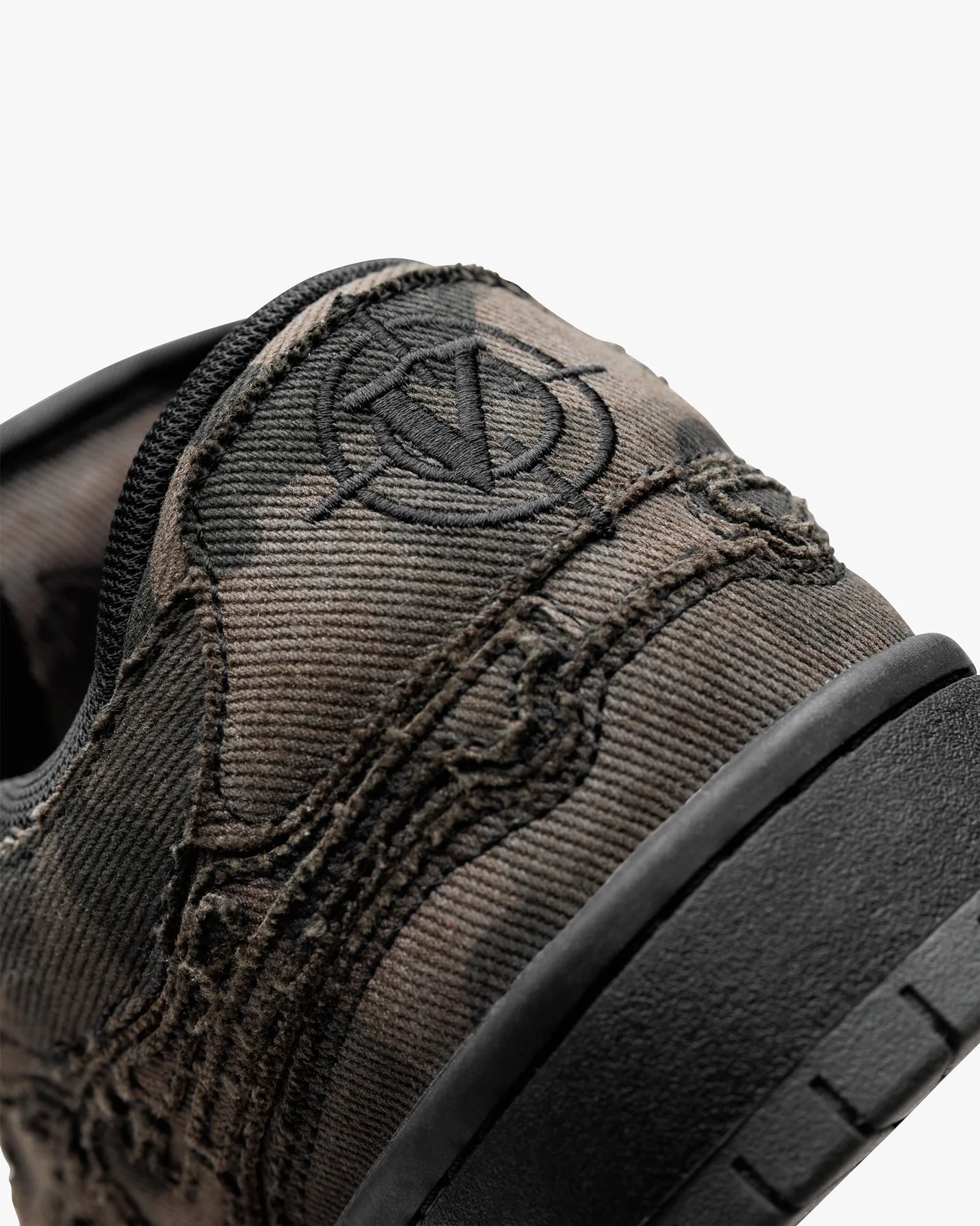 VICINITY Akimbo Lows Dark Camo