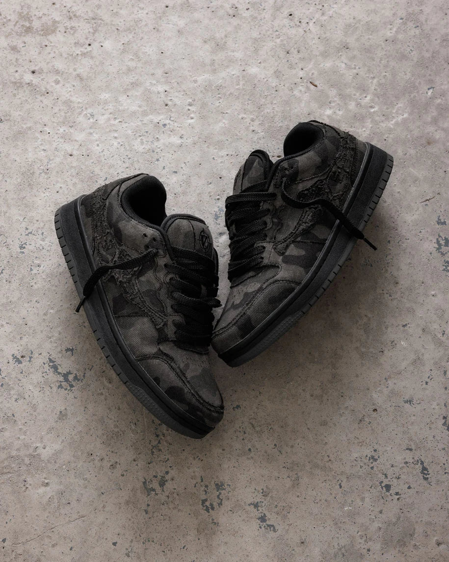 VICINITY Akimbo Lows Dark Camo