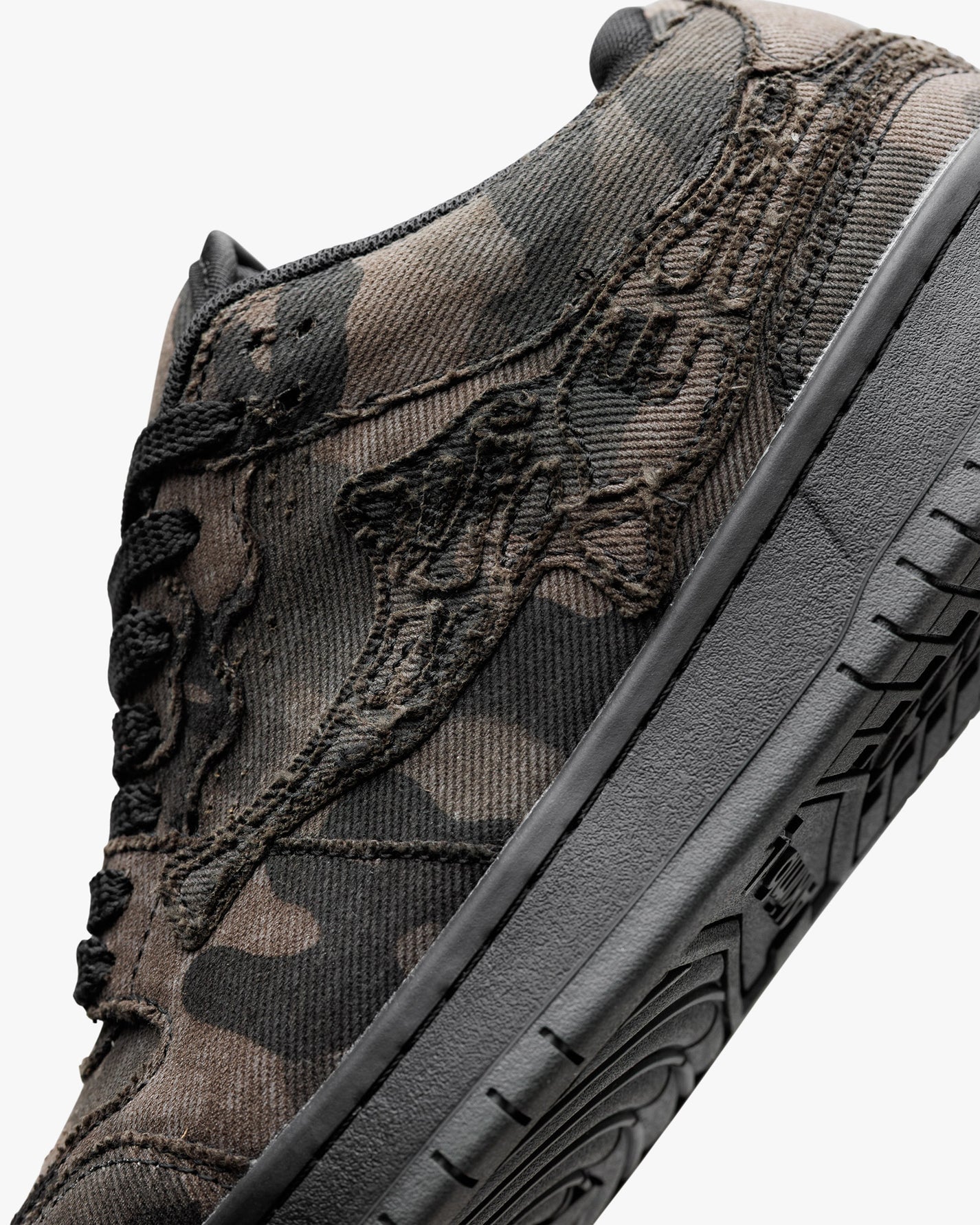 VICINITY Akimbo Lows Dark Camo