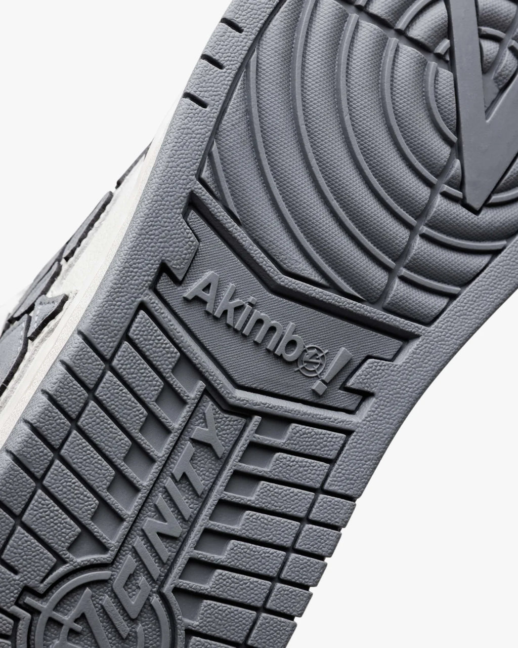 VICINITY Akimbo Lows Iron Gray