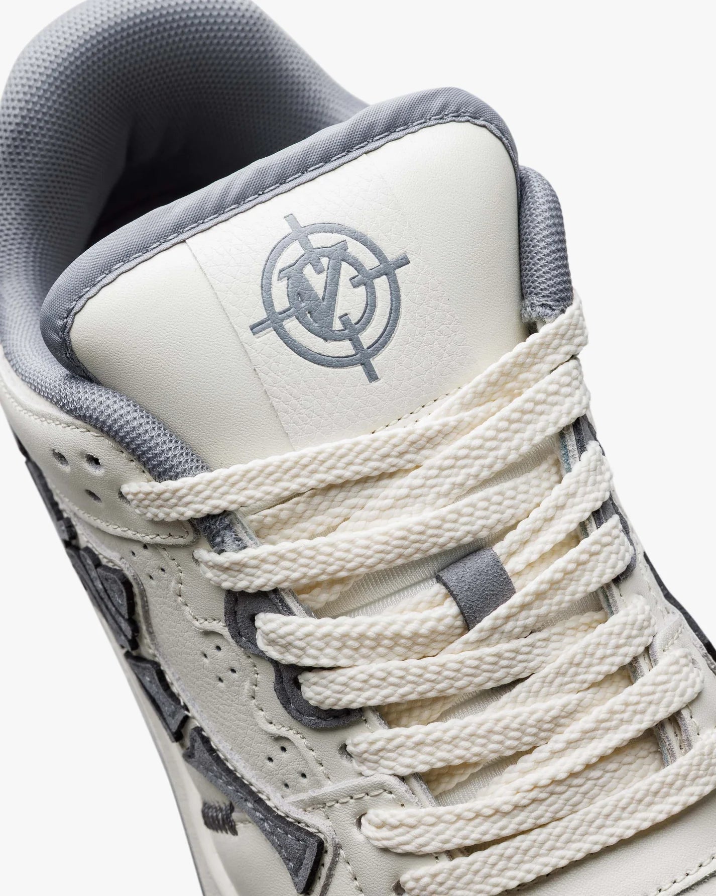 VICINITY Akimbo Lows Iron Gray