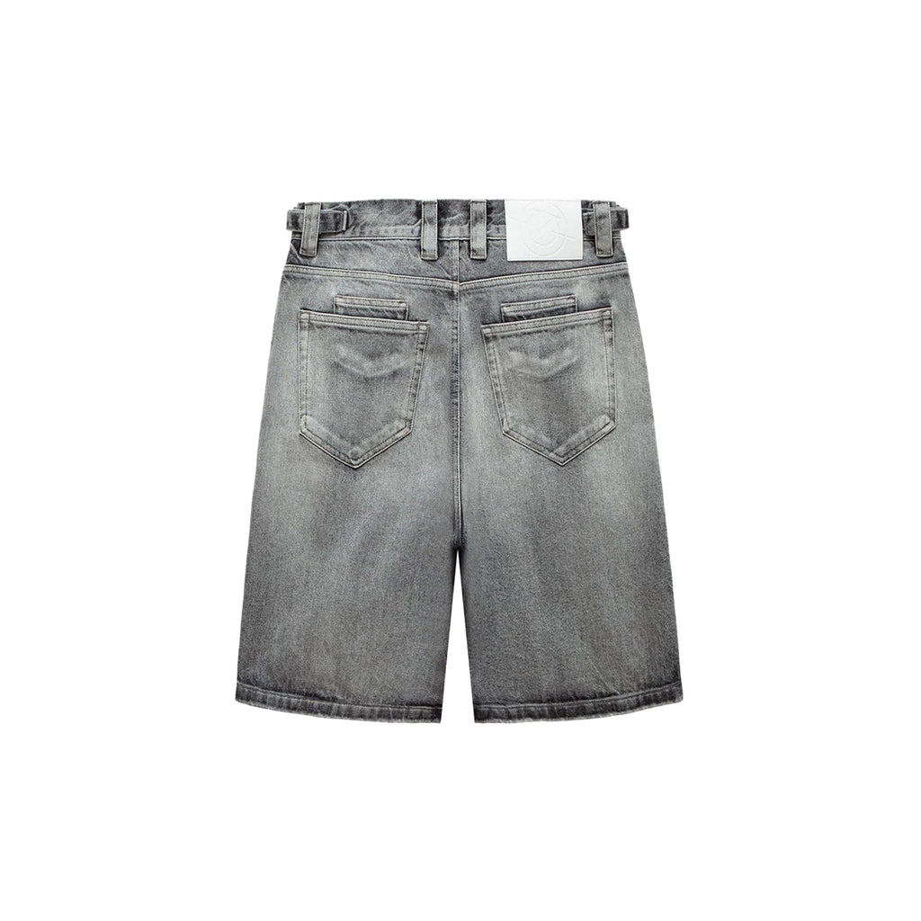 VICINITY Ivory Denim Jorts