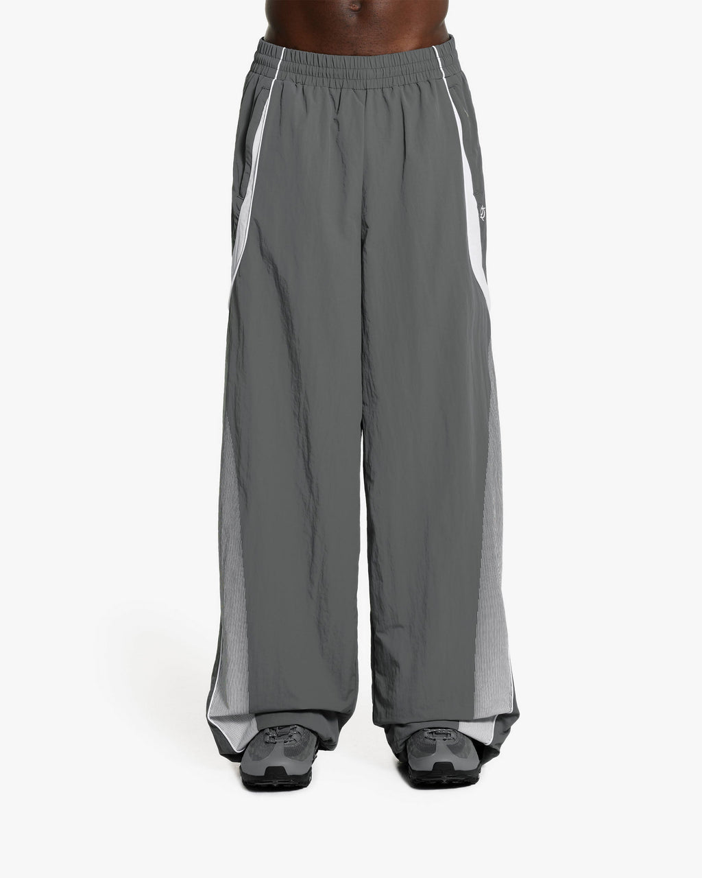 VICINITY Track Pants V4 Grey