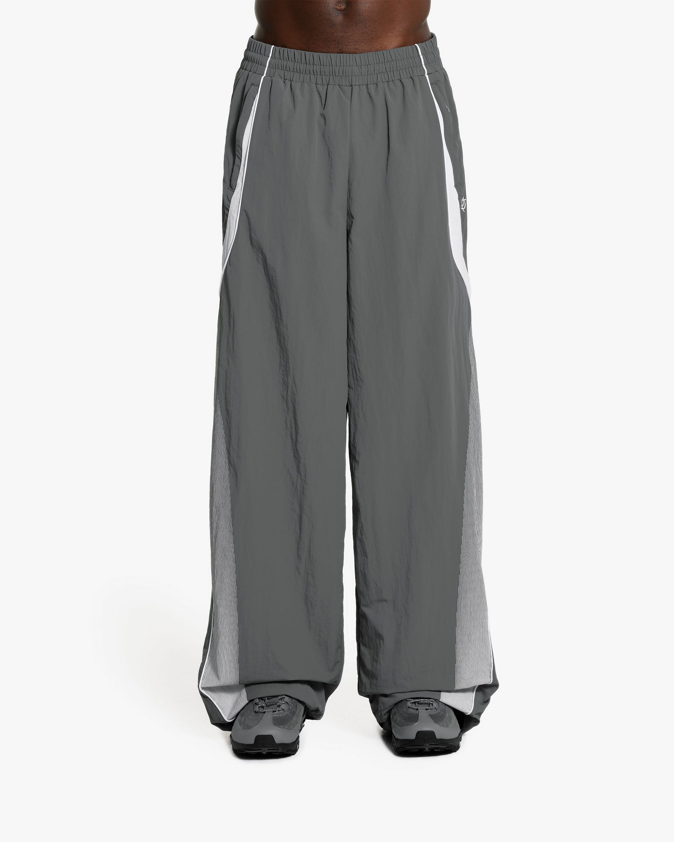 VICINITY Track Pants V4 Grey