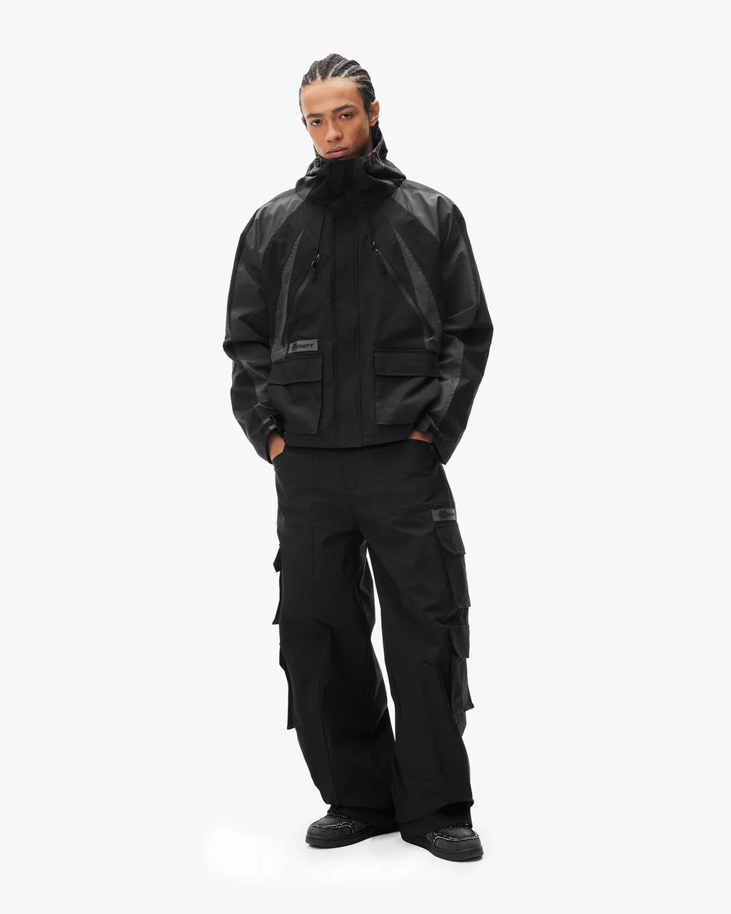 VICINITY Trail Windbreaker Black