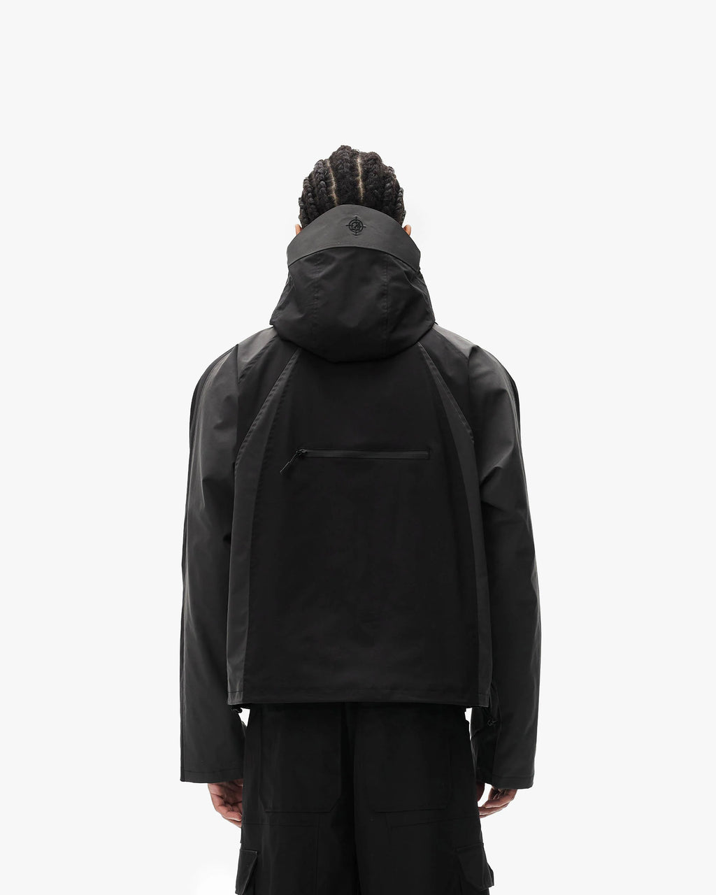 VICINITY Trail Windbreaker Black