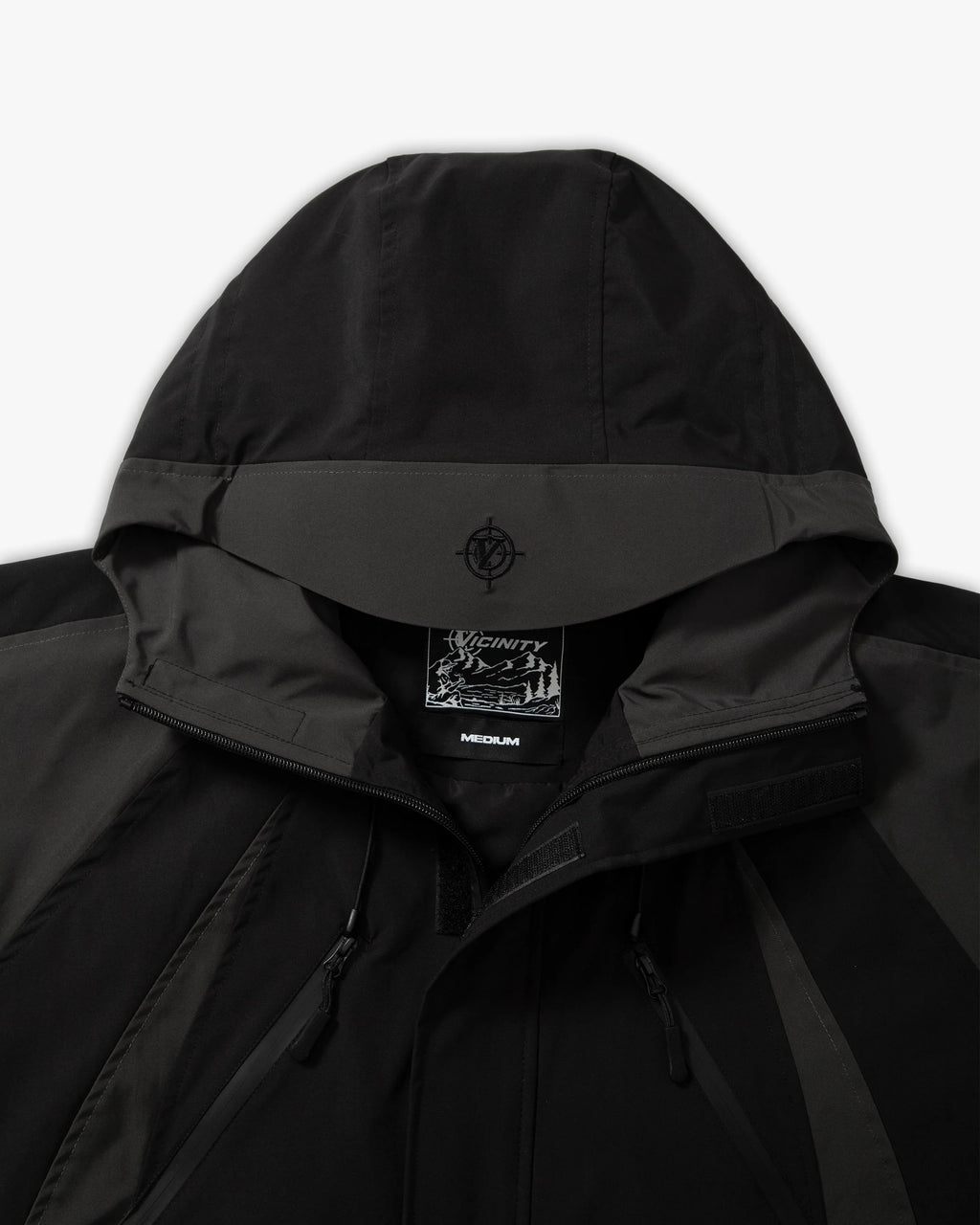 VICINITY Trail Windbreaker Black