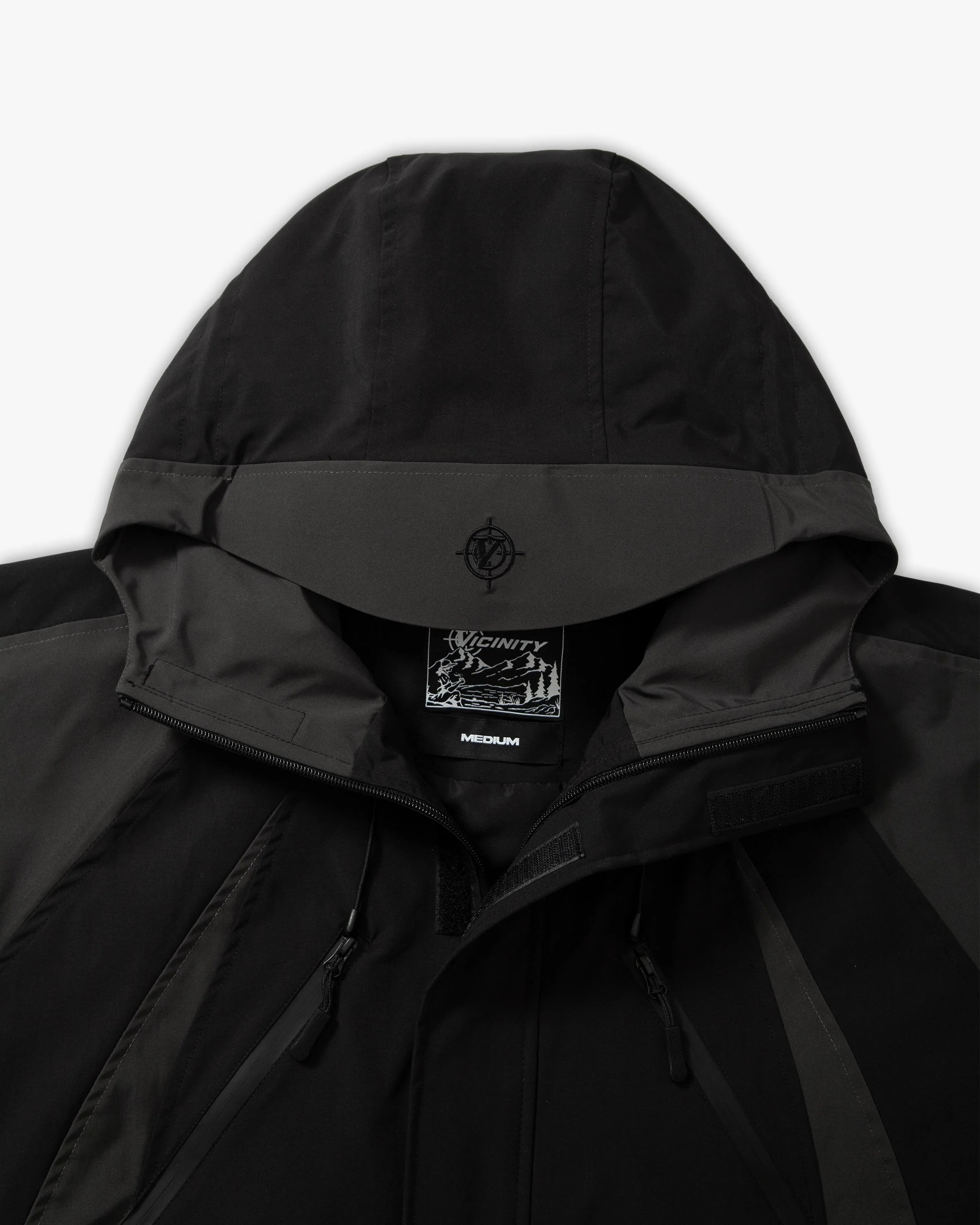 VICINITY Trail Windbreaker Black
