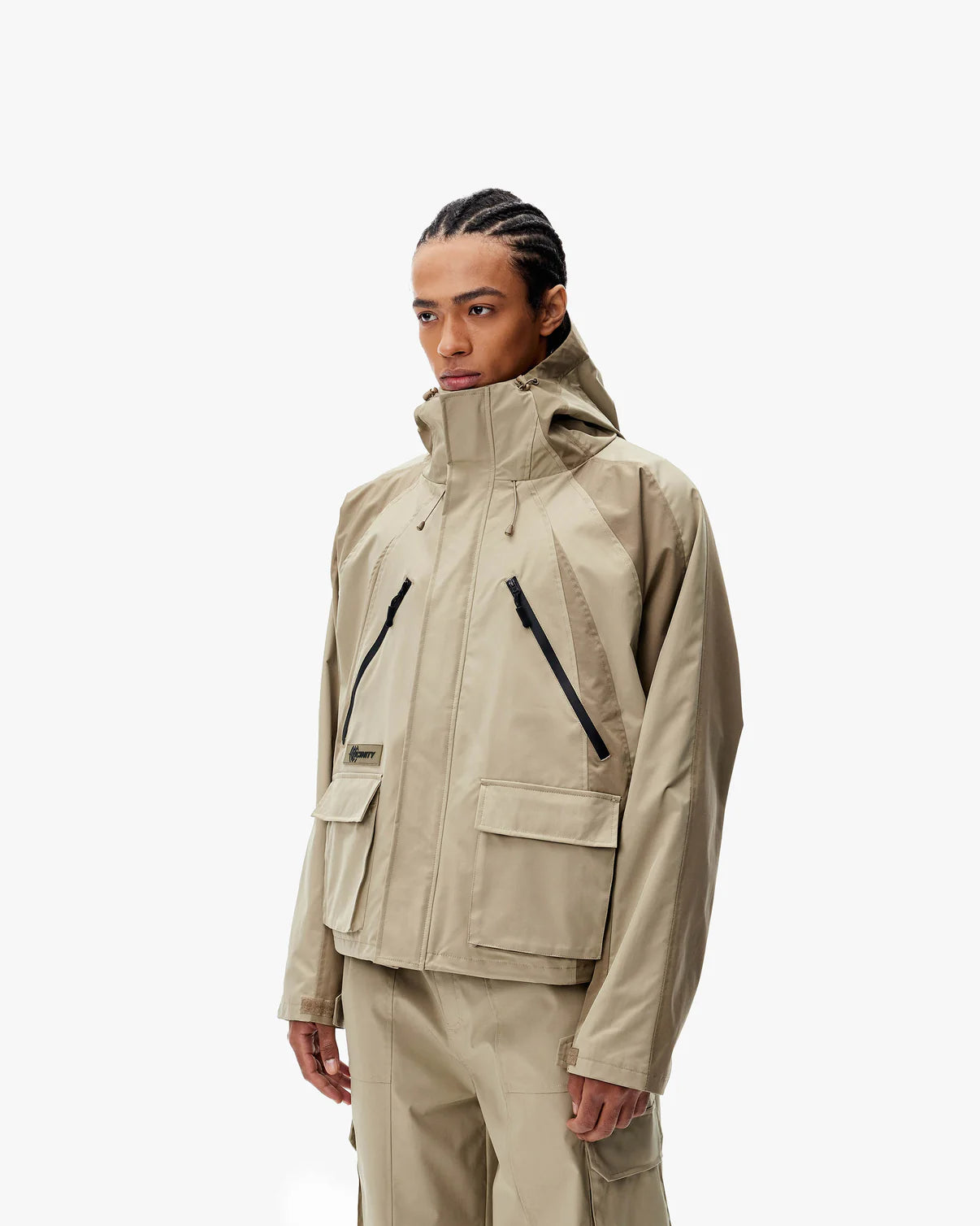 VICINITY Trail Windbreaker Brown