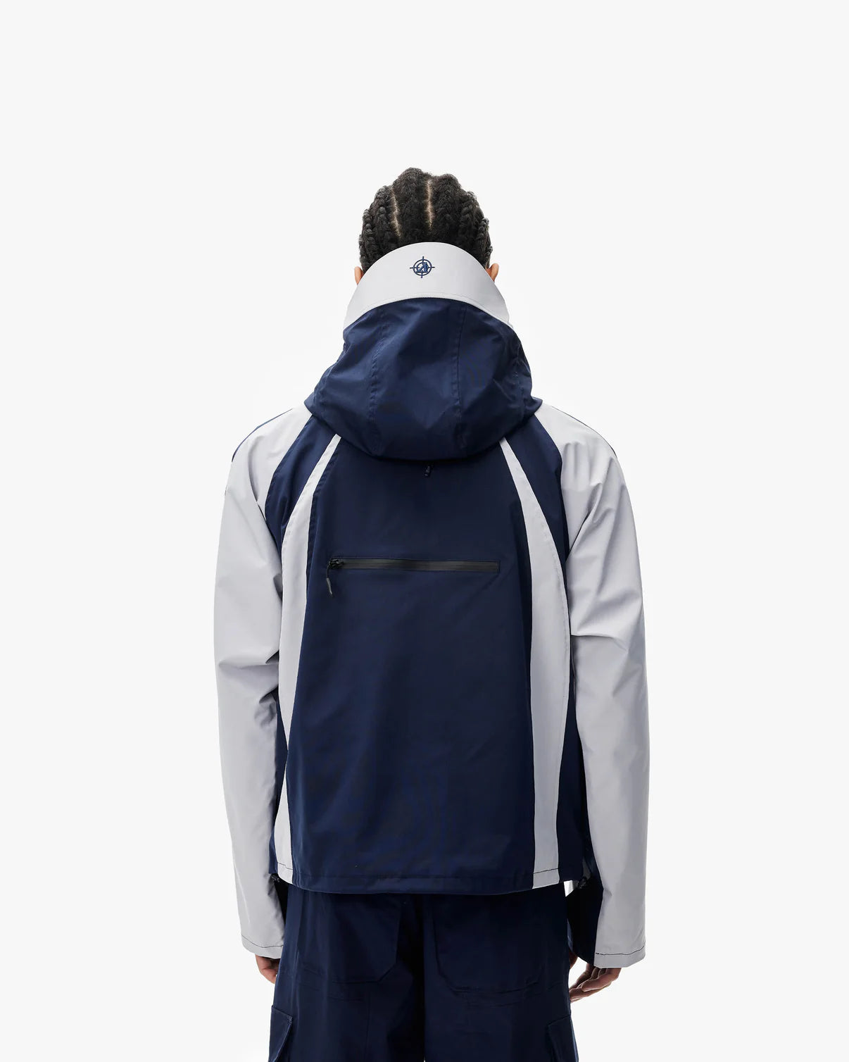 VICINITY Trail Windbreaker Navy